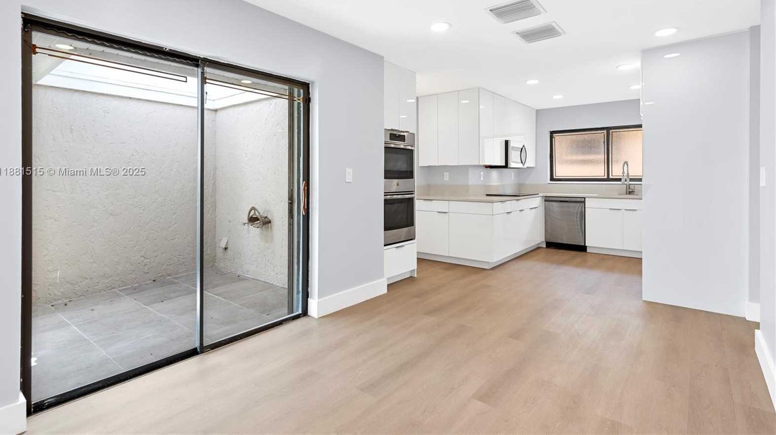 Small Image of 3650 NORTH 36TH AVE #45, Hollywood Number 12