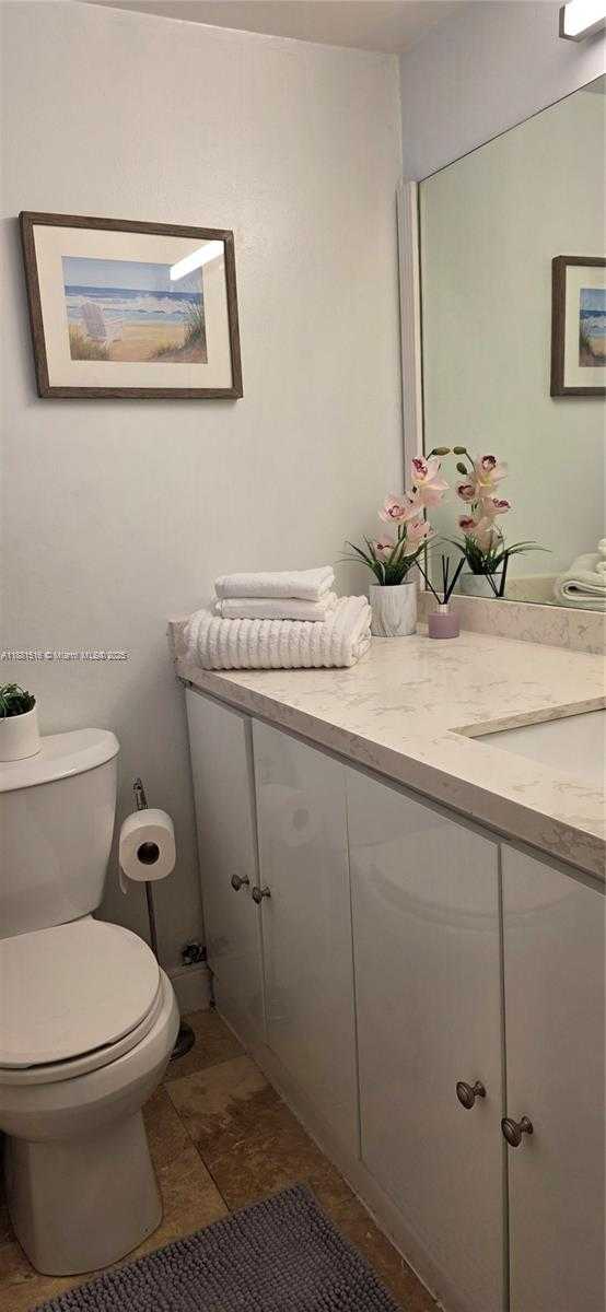 Small Image of 7904 WEST DR #110, North Bay Village Number 5
