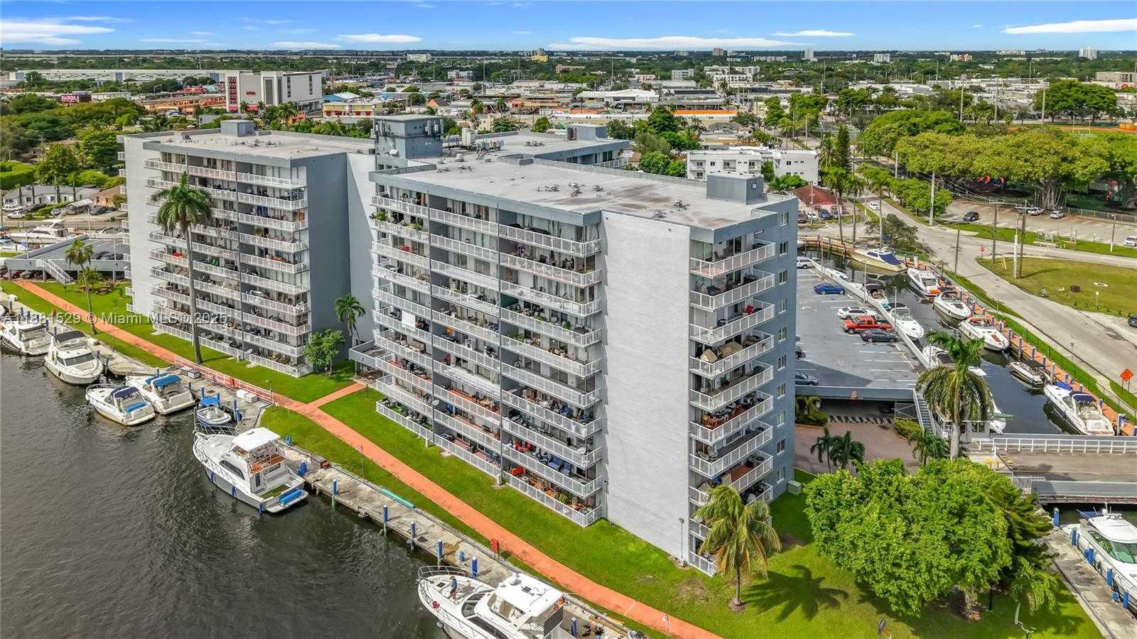 Small Image of 1800 NORTH WEST 24TH AVE #1020, Miami Number 36