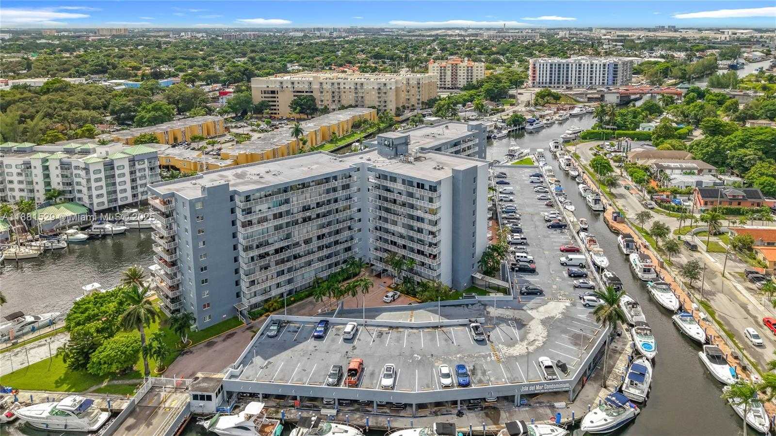 Small Image of 1800 NORTH WEST 24TH AVE #1020, Miami Number 4