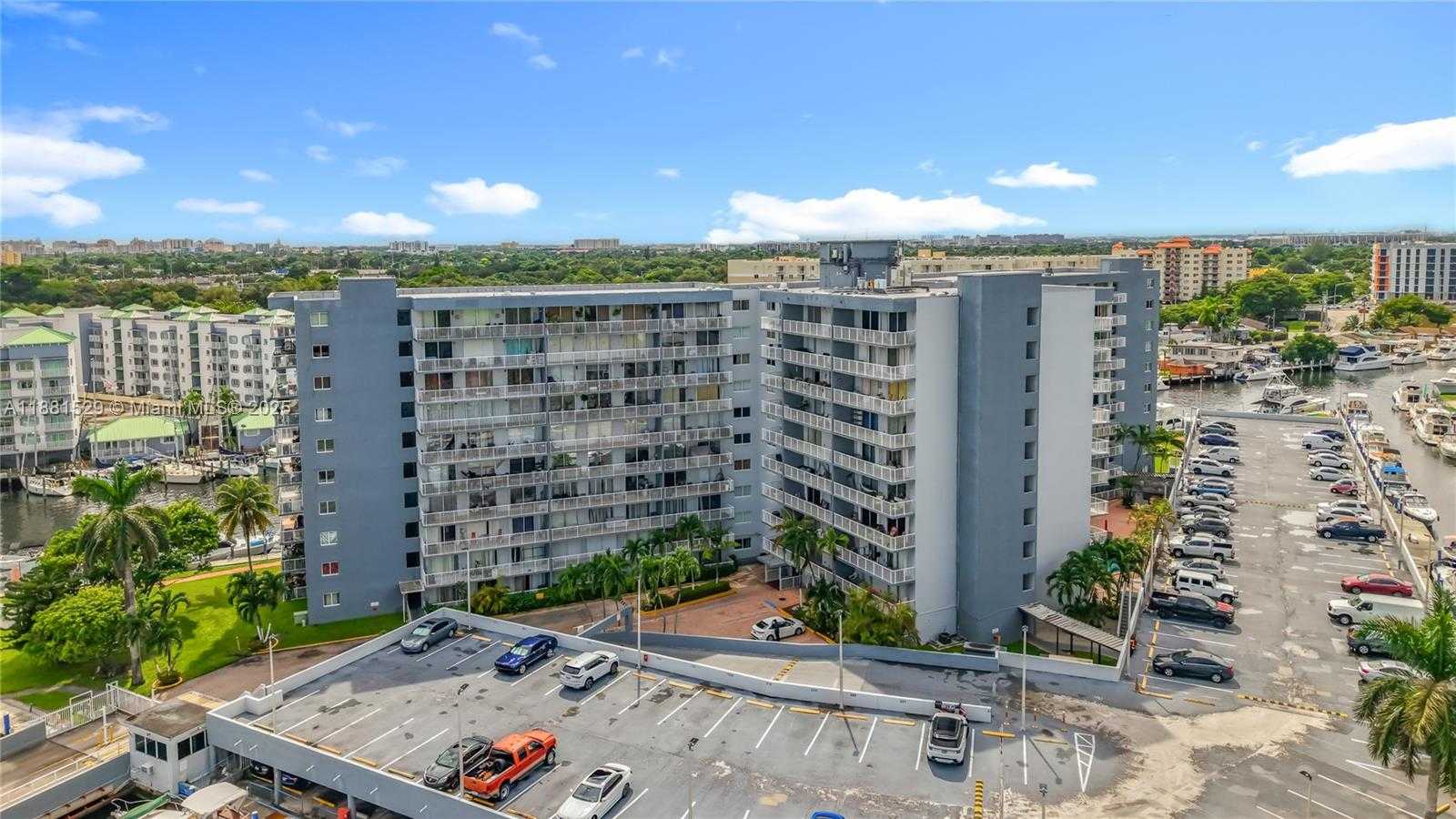 Small Image of 1800 NORTH WEST 24TH AVE #1020, Miami Number 5