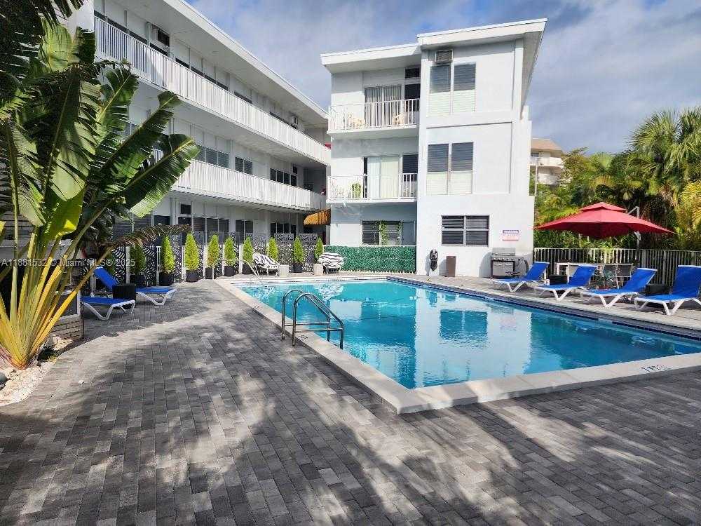 Small Image of 2101 NORMANDY DR #301, Miami Beach Number 30
