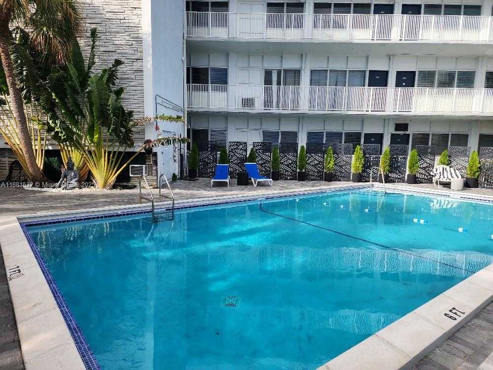 Small Image of 2101 NORMANDY DR #301, Miami Beach Number 32
