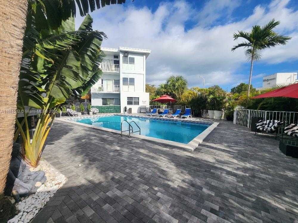 Small Image of 2101 NORMANDY DR #301, Miami Beach Number 39
