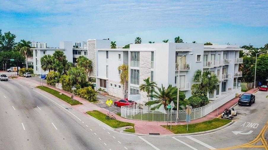Small Image of 2101 NORMANDY DR #301, Miami Beach Number 6