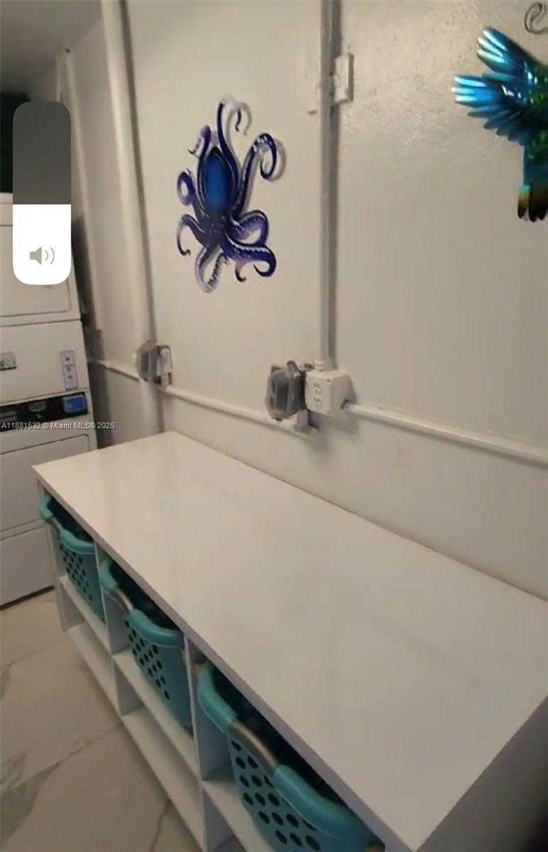 Small Image of 2101 NORMANDY DR #301, Miami Beach Number 8