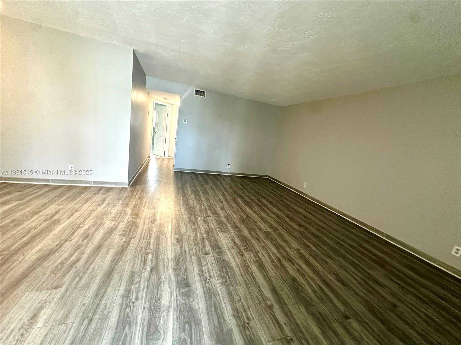 Small Image of 250 LAYNE BLVD #216, Hallandale Beach Number 7