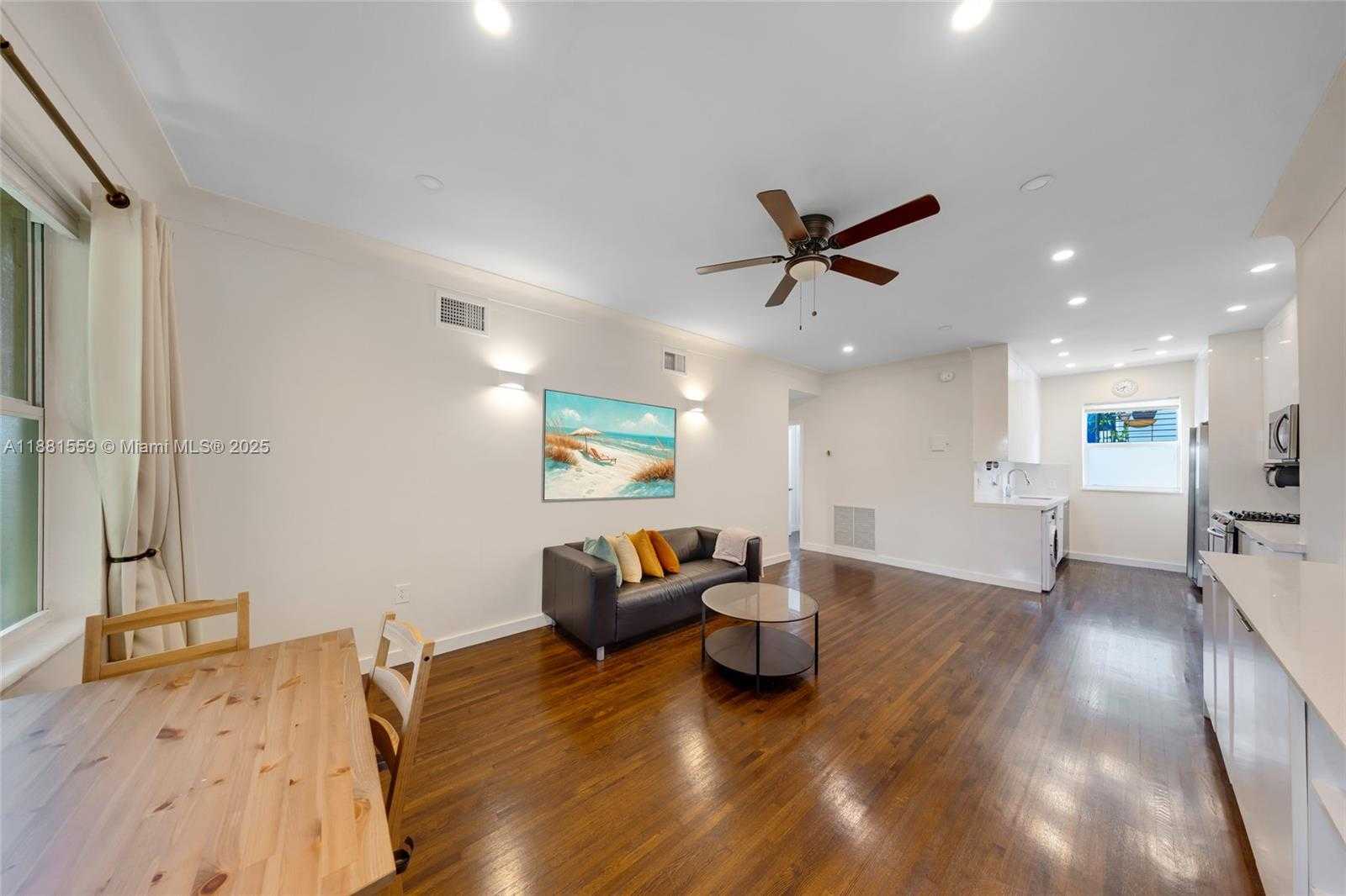 Small Image of 1446 LENOX AVE #2, Miami Beach Number 21