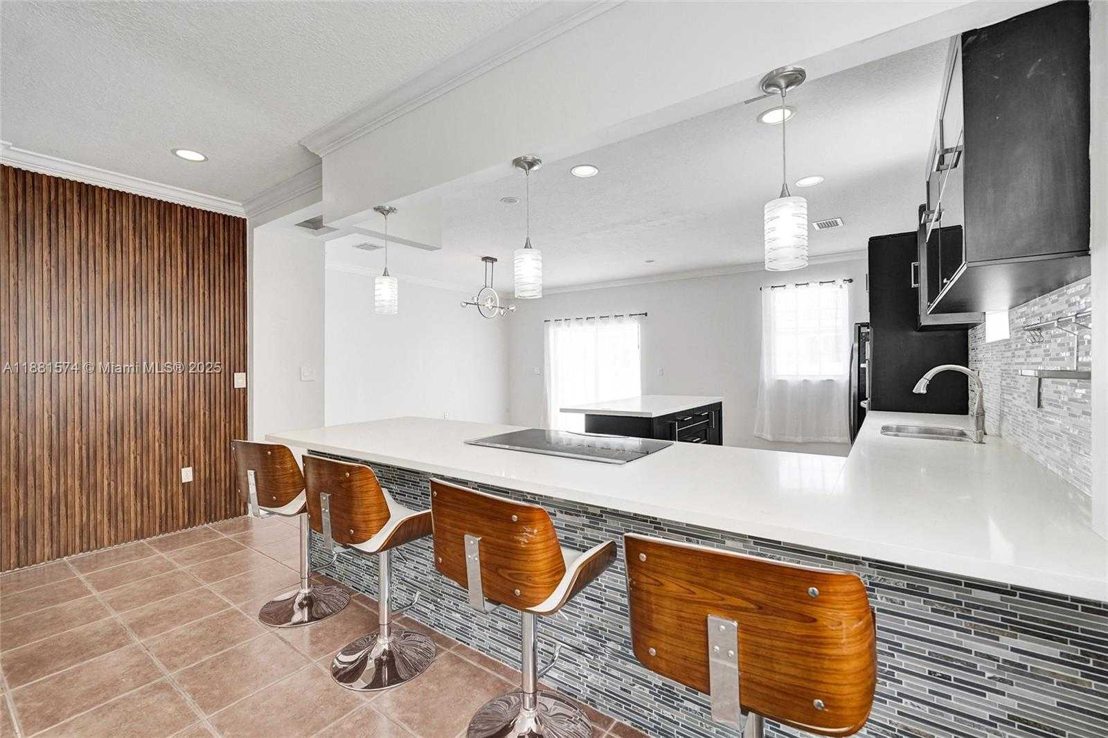 Small Image of 3041 SOUTH WEST 88TH AVE, Miramar Number 3
