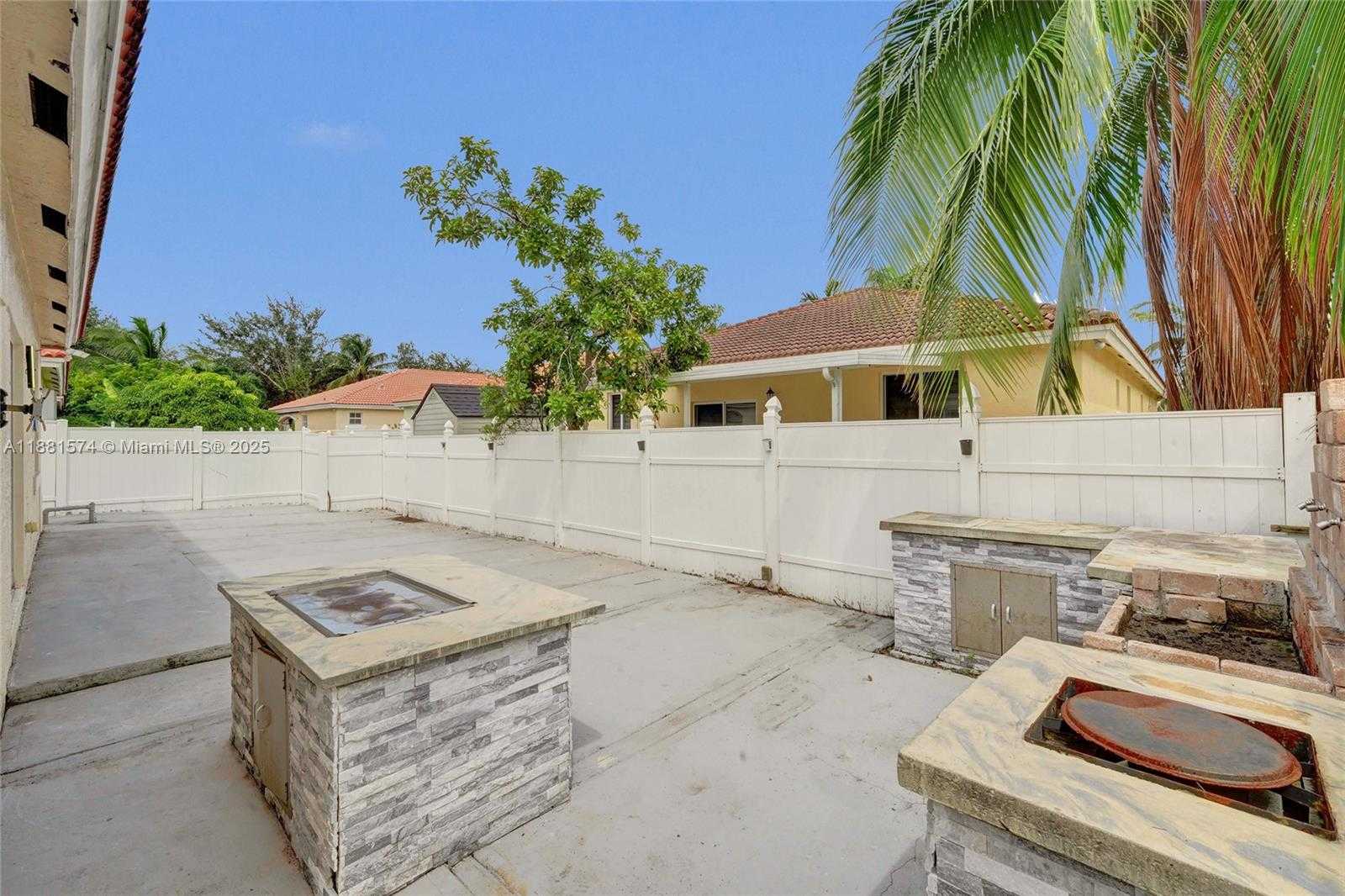Small Image of 3041 SOUTH WEST 88TH AVE, Miramar Number 41