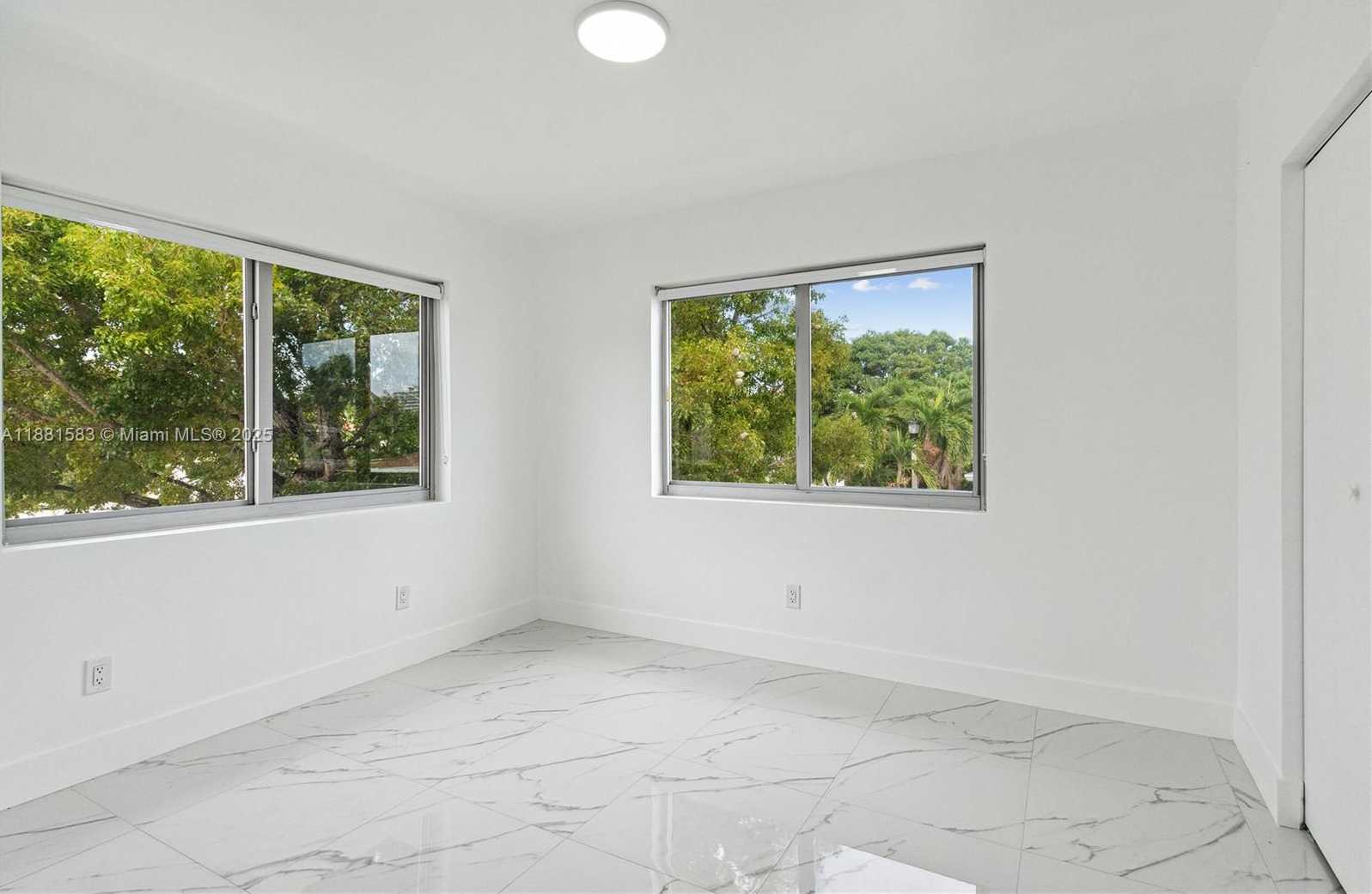 Small Image of 740 82ND ST #4, Miami Beach Number 10