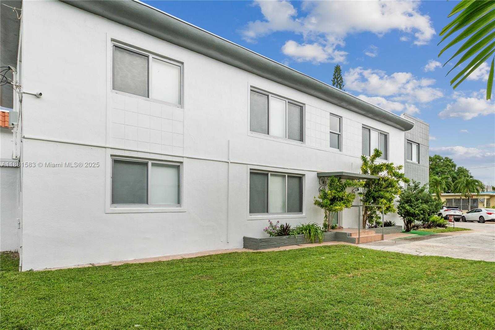 Small Image of 740 82ND ST #4, Miami Beach Number 12