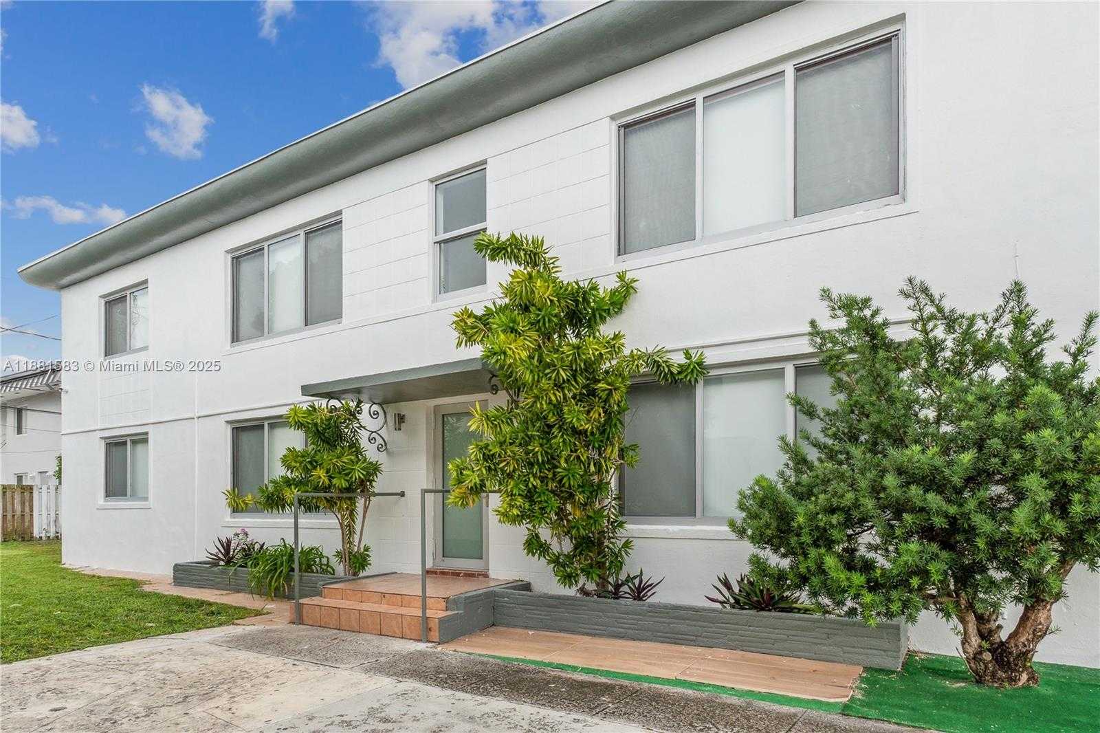 Small Image of 740 82ND ST #4, Miami Beach Number 14