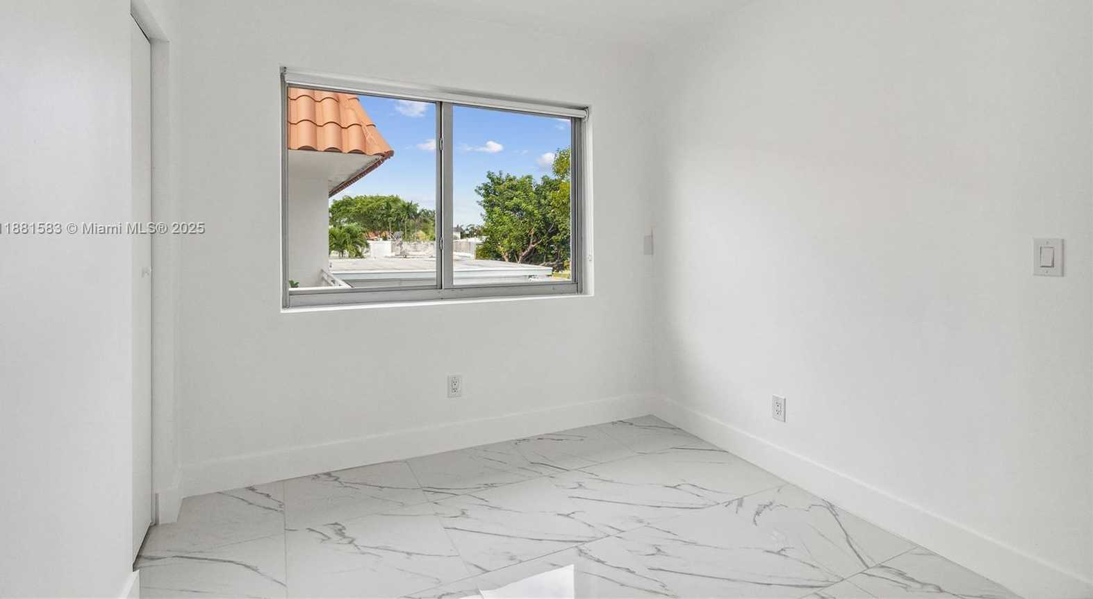 Small Image of 740 82ND ST #4, Miami Beach Number 5