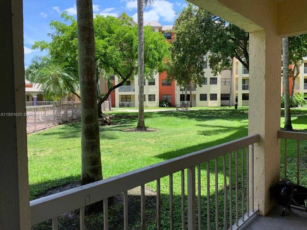 Small Image of Doral Number 15