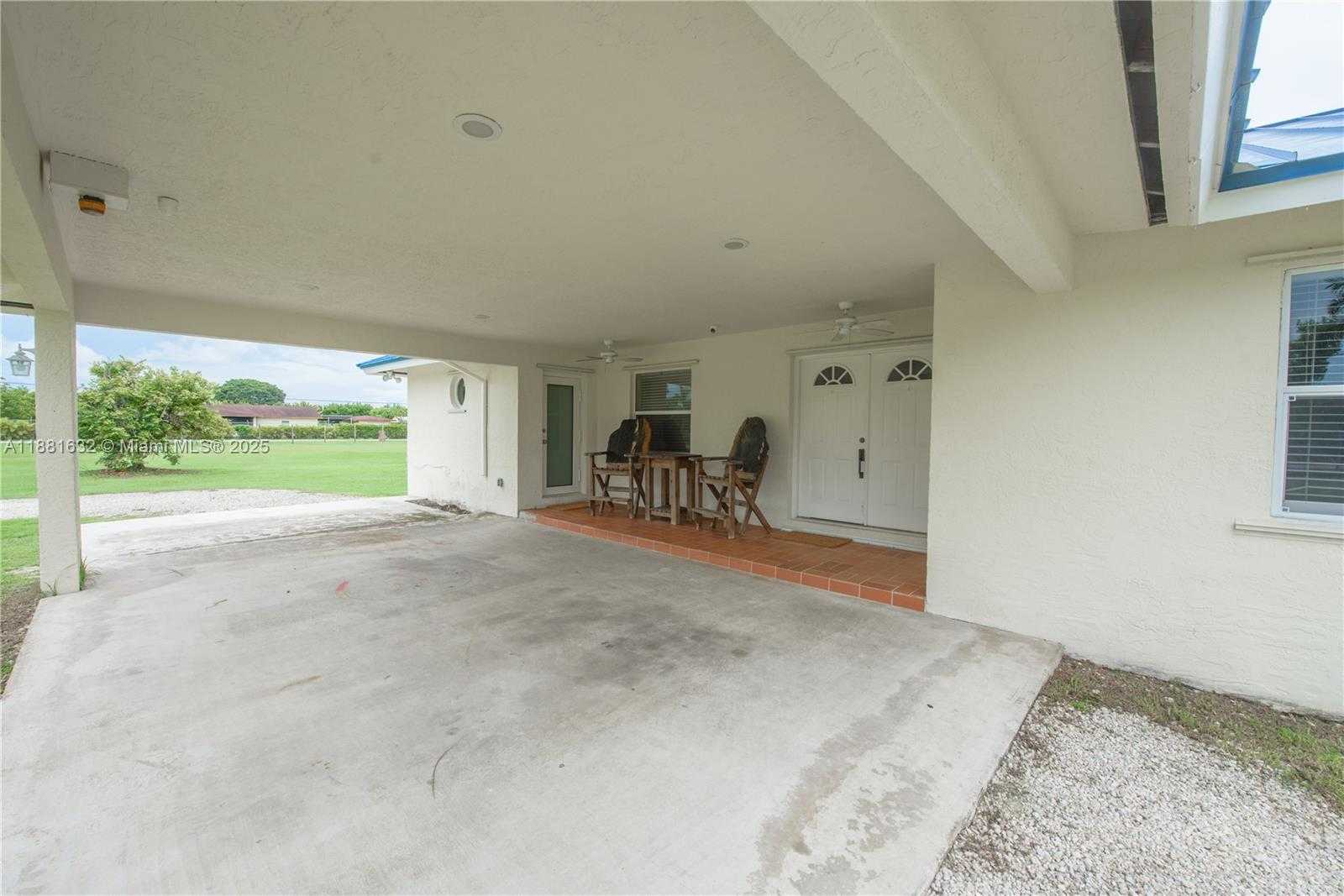 Small Image of 19275 SOUTH WEST 256TH ST #19275, Homestead Number 25