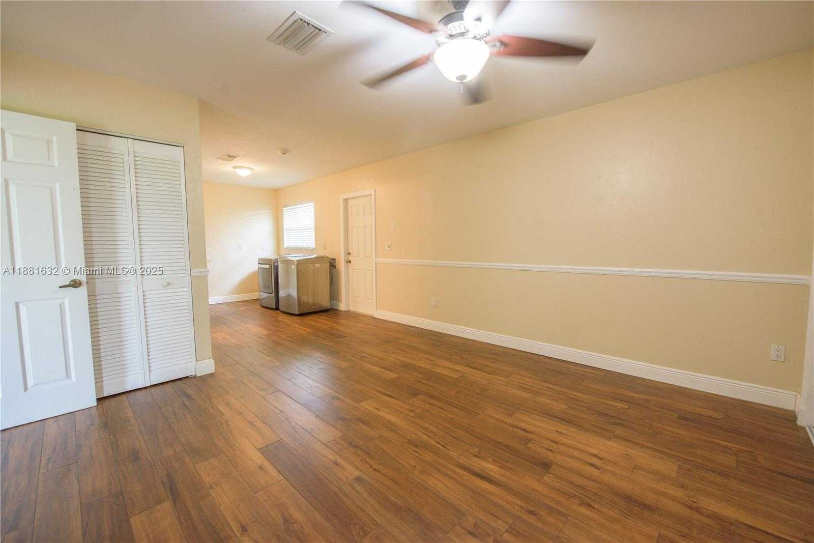 Small Image of 19275 SOUTH WEST 256TH ST #19275, Homestead Number 5