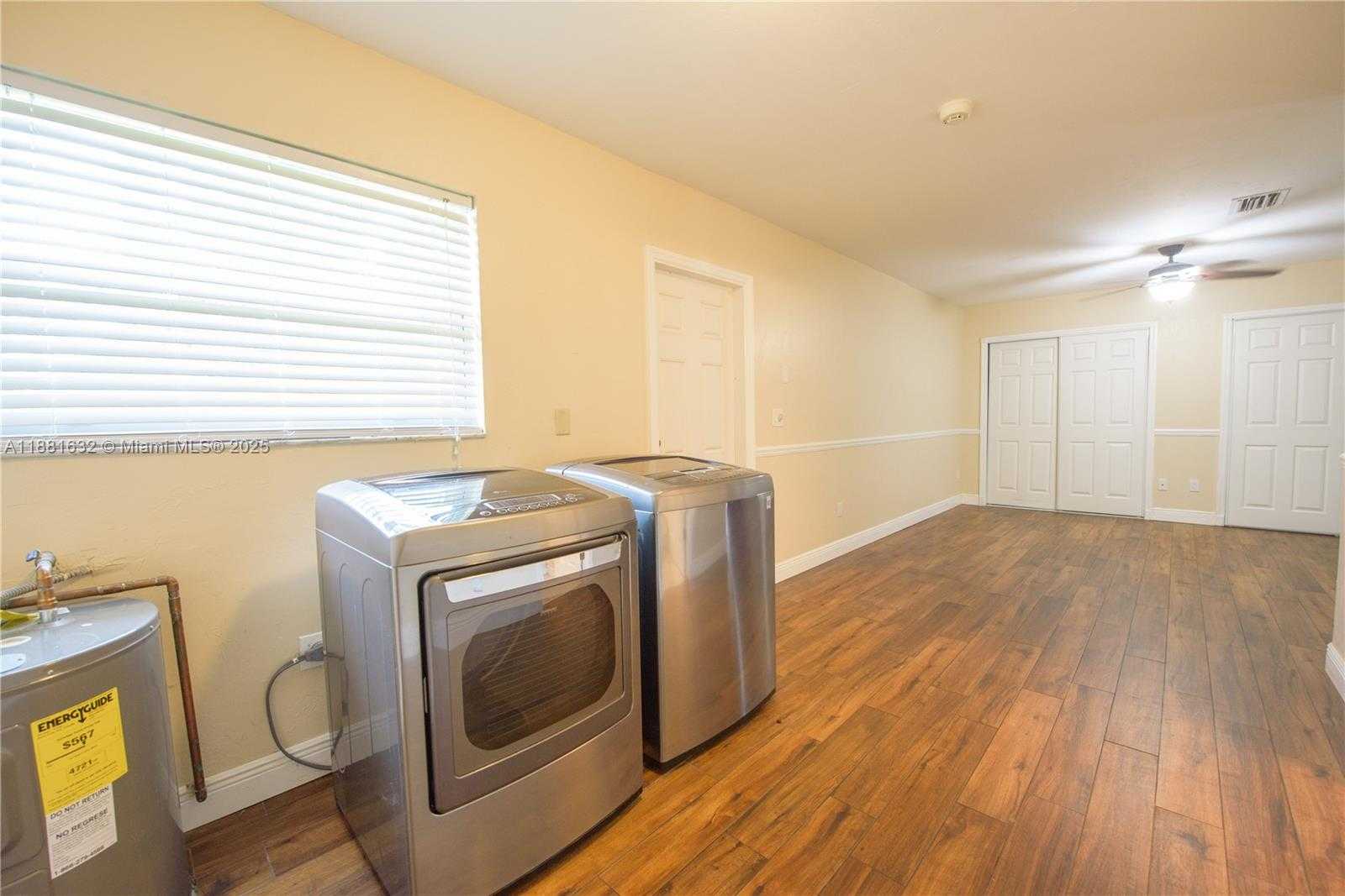 Small Image of 19275 SOUTH WEST 256TH ST #19275, Homestead Number 8
