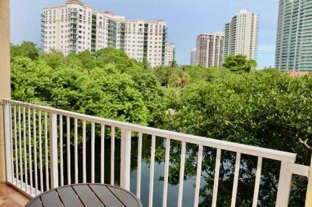 Small Image of 19999 EAST COUNTRY CLUB DR #1304, Aventura Number 3