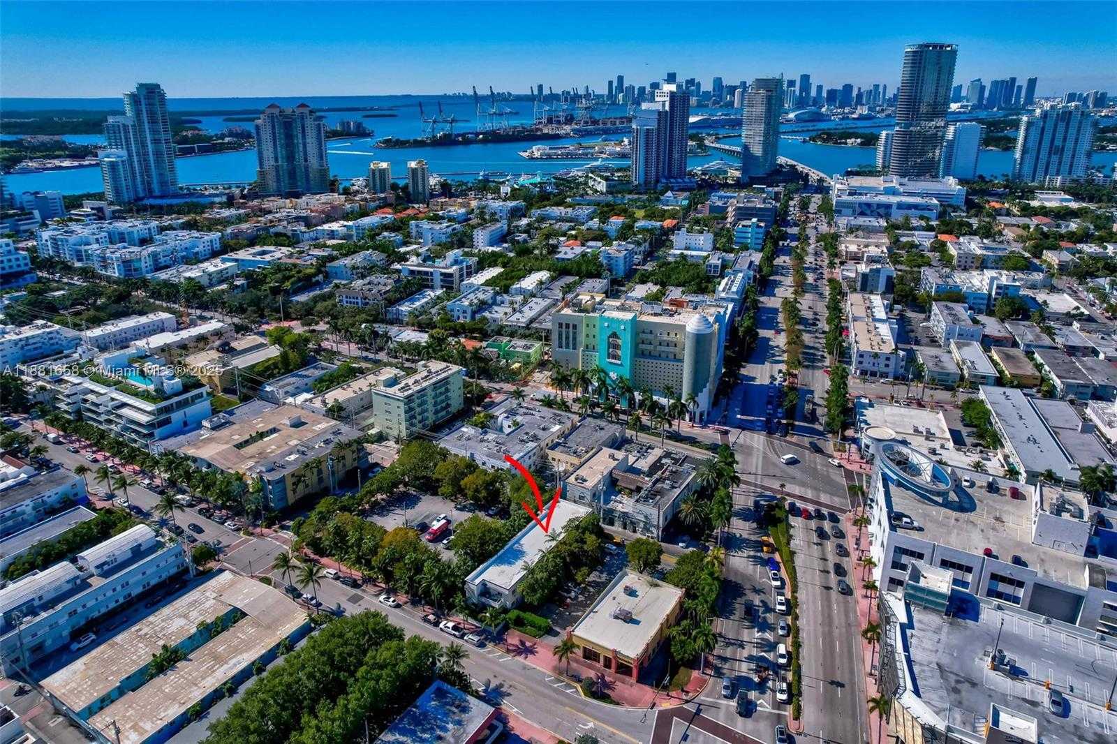 Small Image of 428 COLLINS AVE #2, Miami Beach Number 29