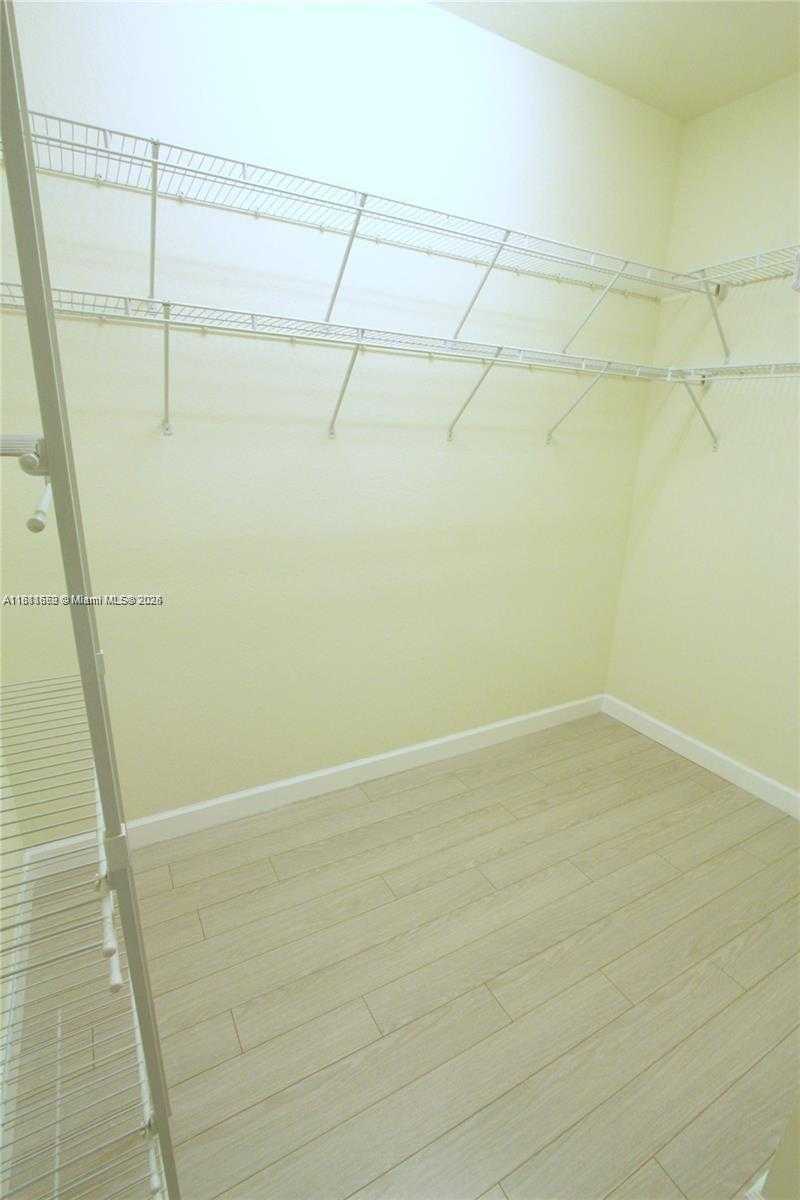 Small Image of 8815 NORTH WEST 102ND CT #8815, Doral Number 13