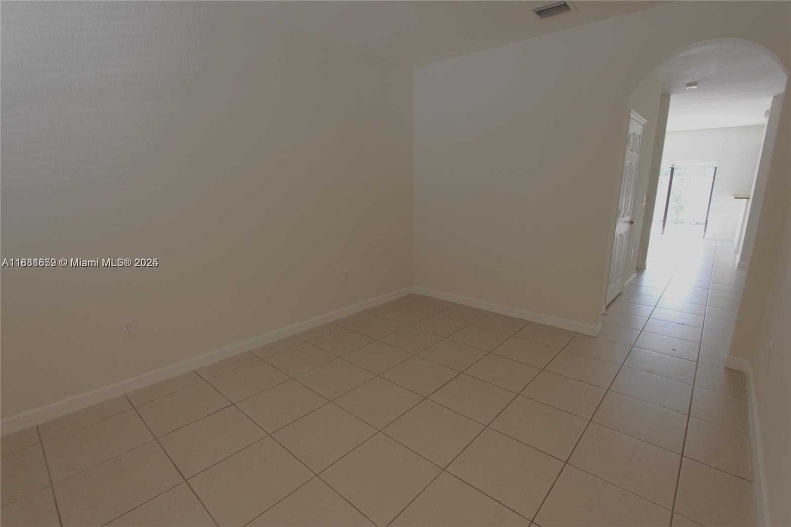 Small Image of 8815 NORTH WEST 102ND CT #8815, Doral Number 22