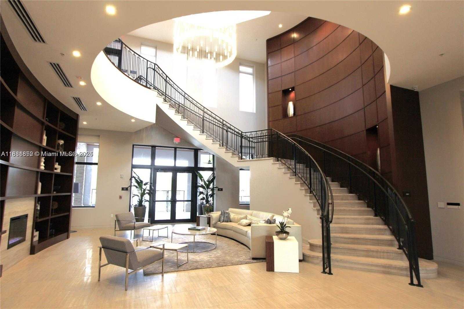 Small Image of 8815 NORTH WEST 102ND CT #8815, Doral Number 31