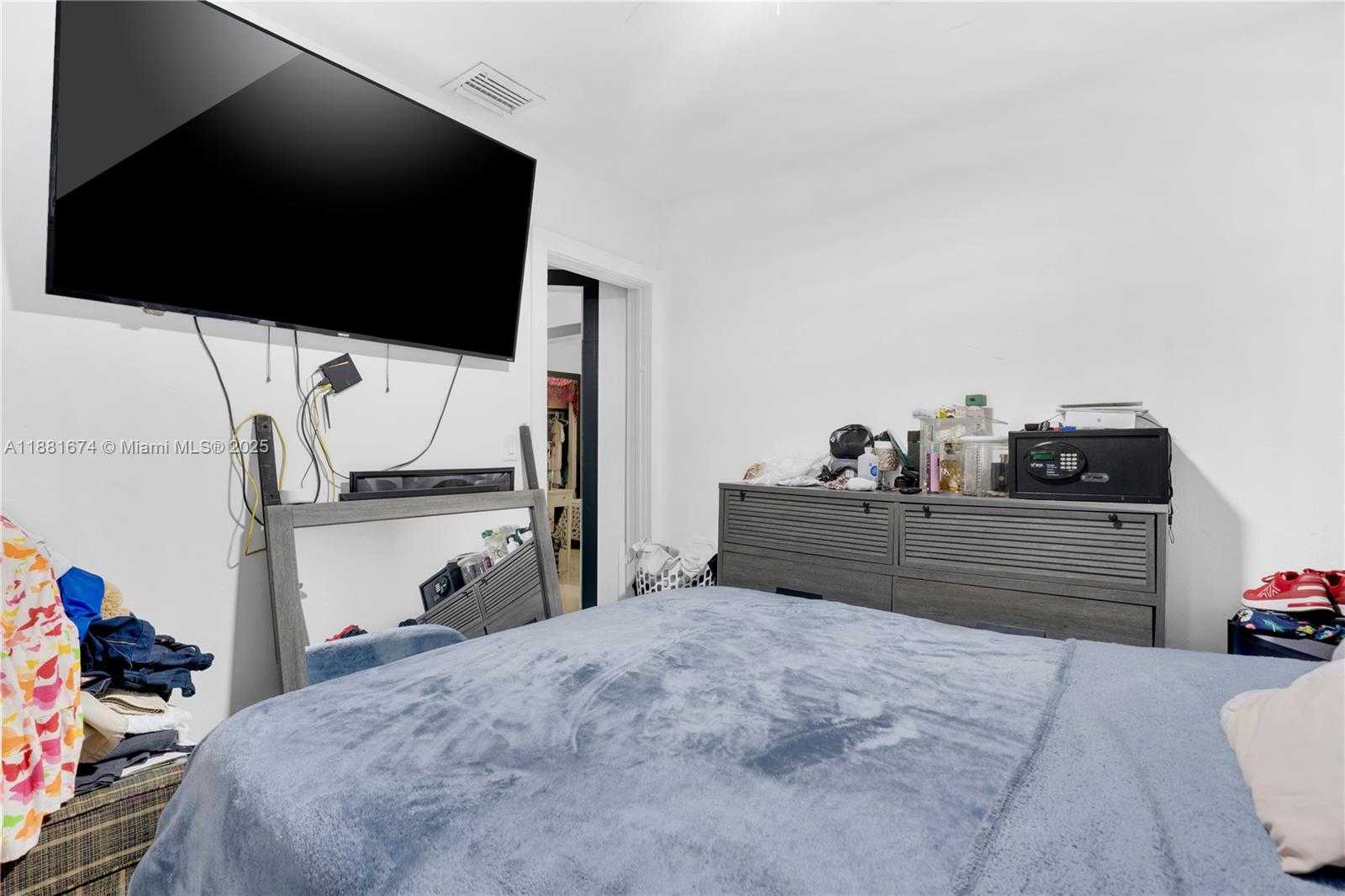 Small Image of 7385 SOUTH WEST 19TH ST RD, Miami Number 13
