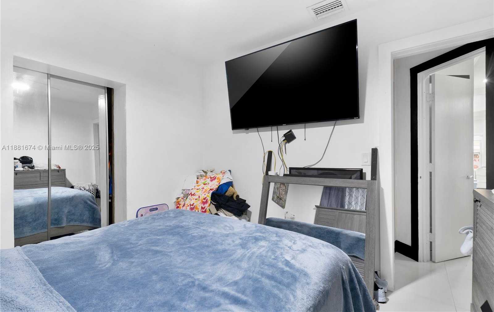 Small Image of 7385 SOUTH WEST 19TH ST RD, Miami Number 14