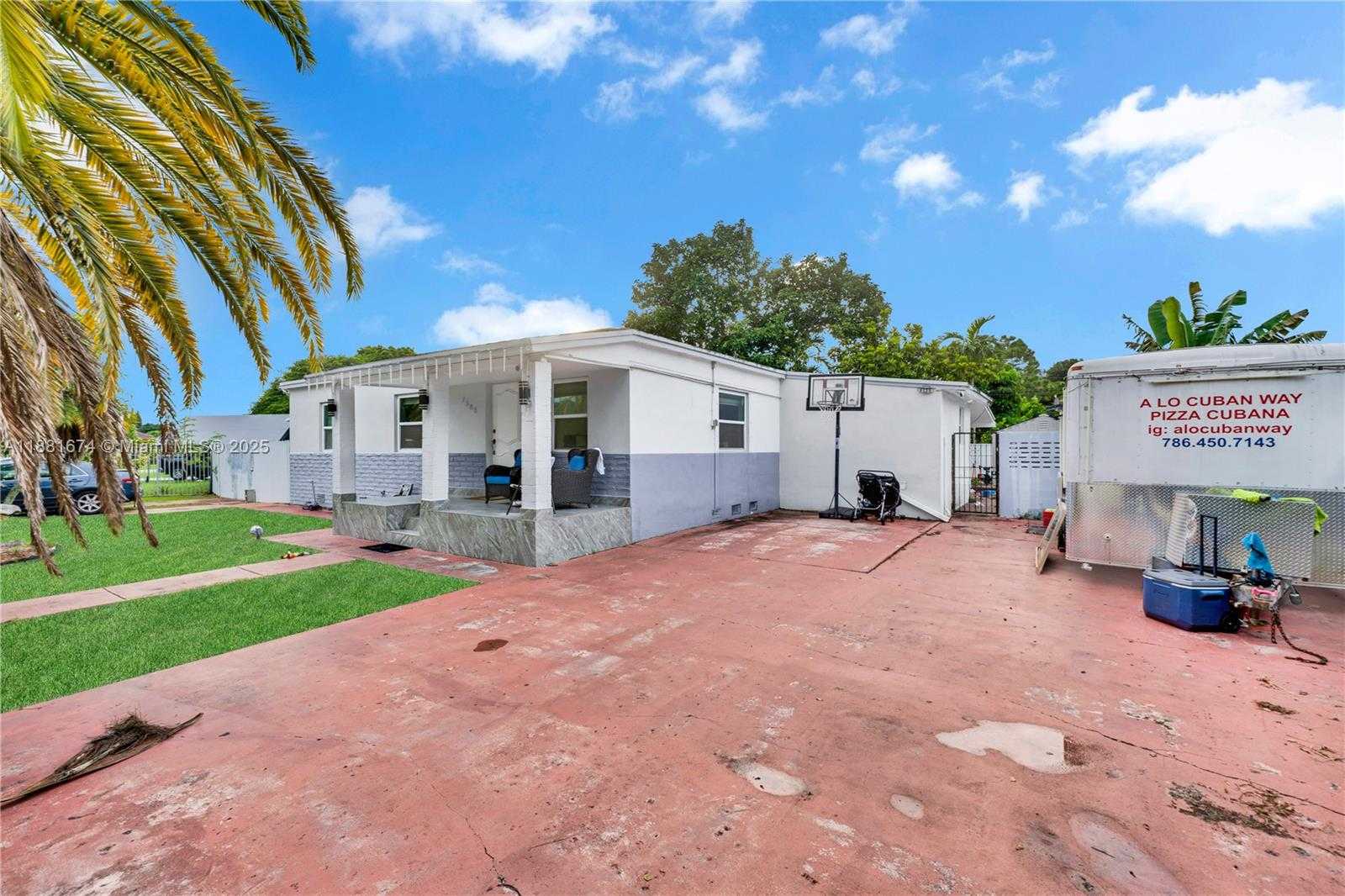 Small Image of 7385 SOUTH WEST 19TH ST RD, Miami Number 2