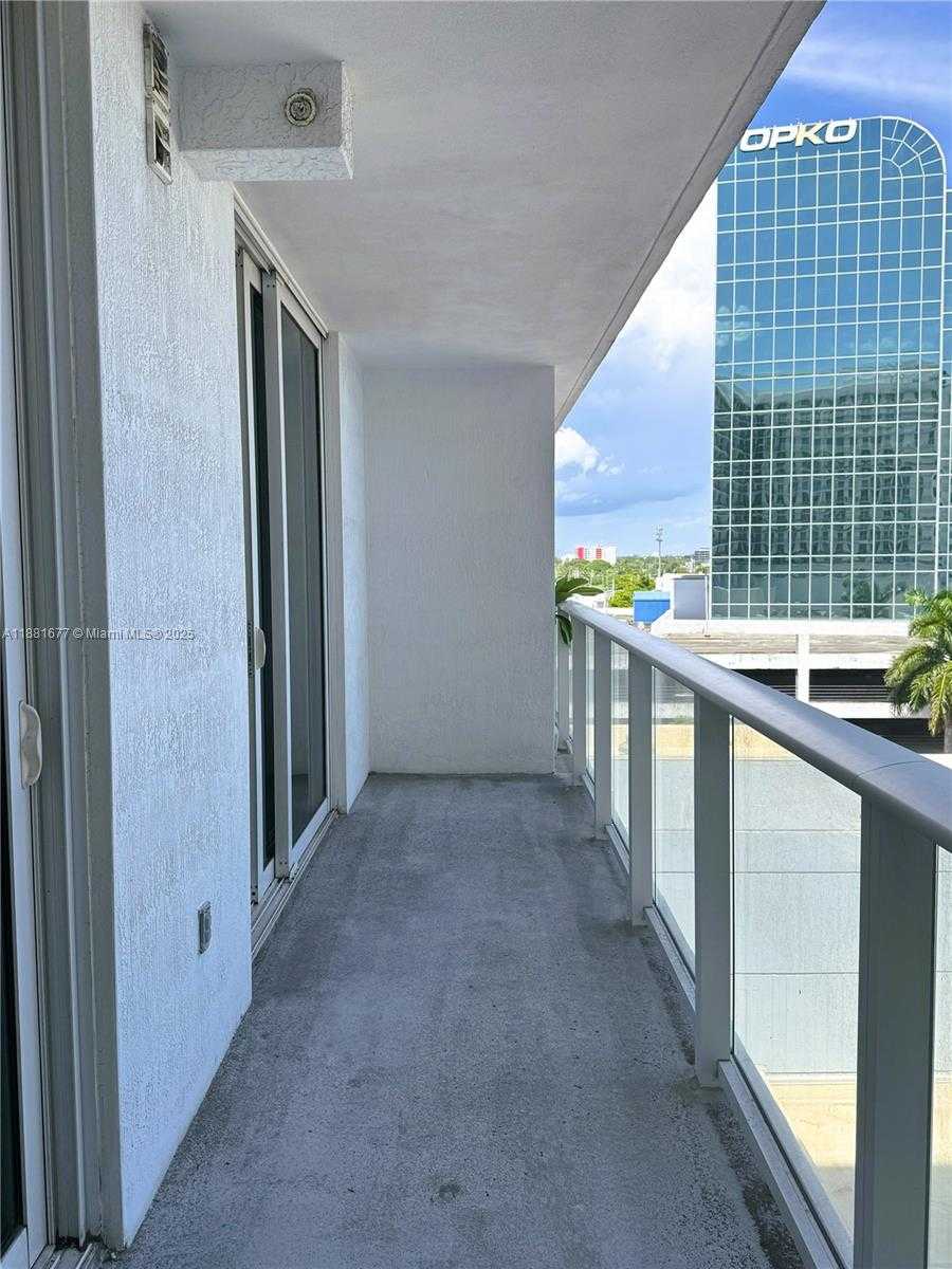 Small Image of 4250 BISCAYNE BLVD #707, Miami Number 11