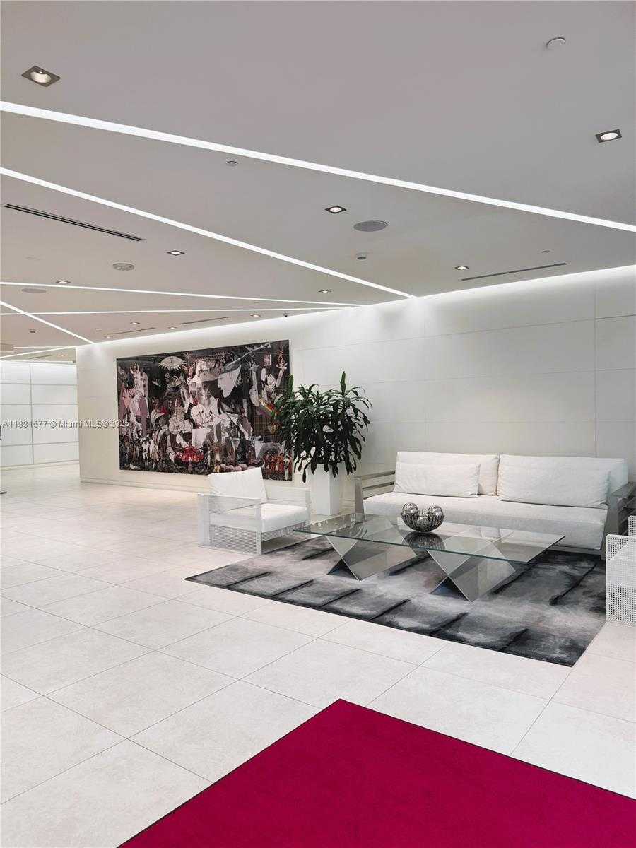 Small Image of 4250 BISCAYNE BLVD #707, Miami Number 26
