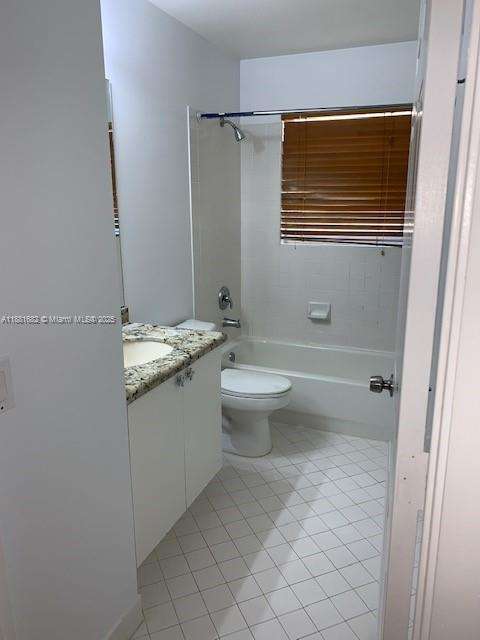 Small Image of 700 VISTA MEADOWS DR, Weston Number 21