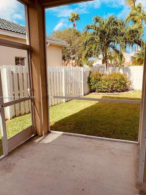 Small Image of 700 VISTA MEADOWS DR, Weston Number 23