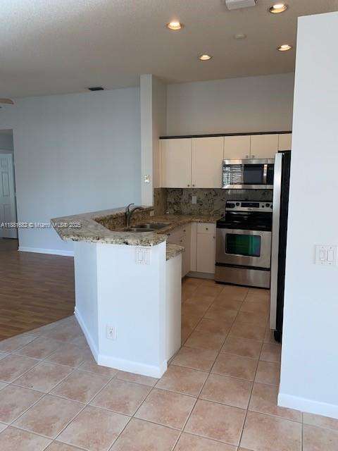 Small Image of 700 VISTA MEADOWS DR, Weston Number 8