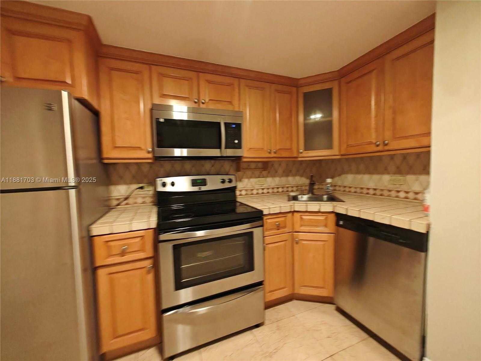 Small Image of 825 BRICKELL BAY DR #445, Miami Number 24