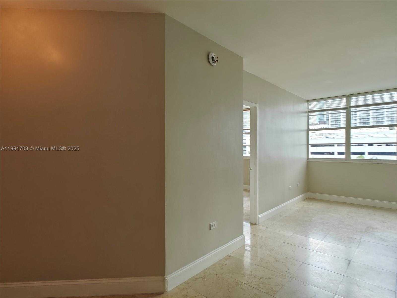 Small Image of 825 BRICKELL BAY DR #445, Miami Number 5