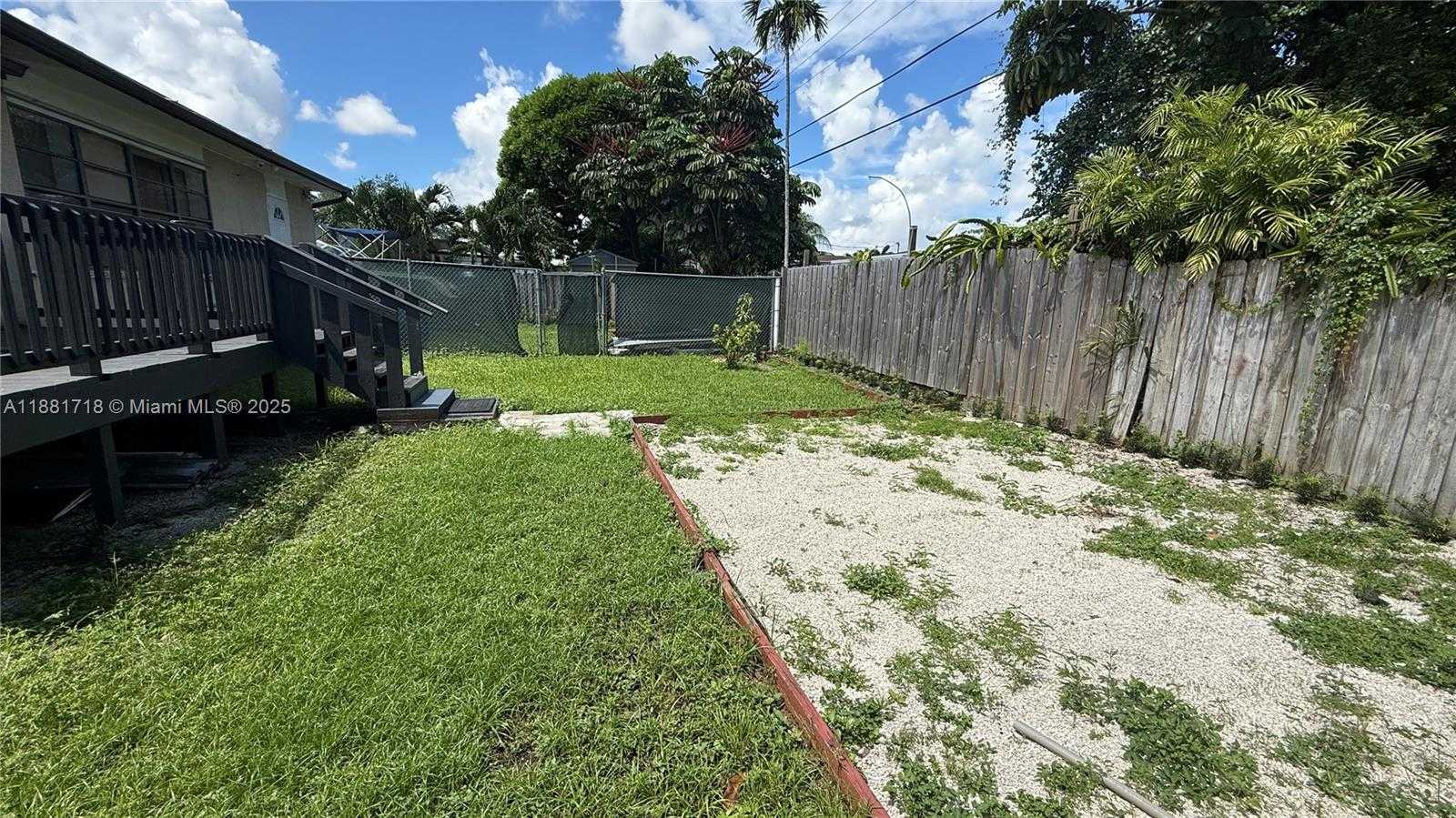 Small Image of 8281 SOUTH WEST 28TH ST #., Miami Number 15