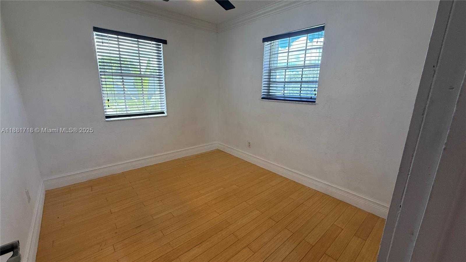 Small Image of 8281 SOUTH WEST 28TH ST #., Miami Number 6