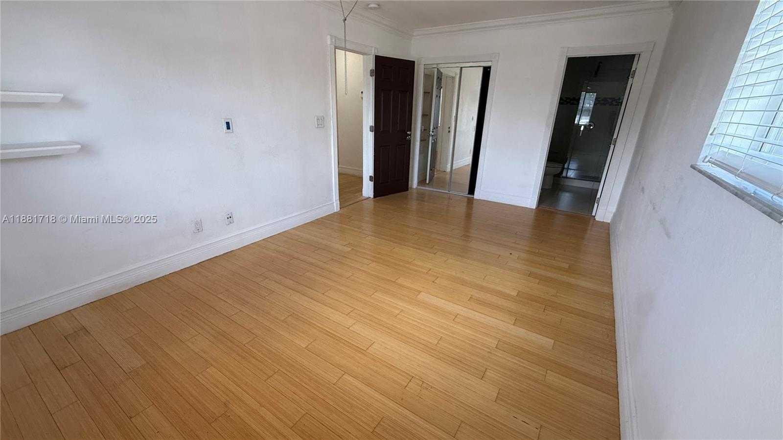 Small Image of 8281 SOUTH WEST 28TH ST #., Miami Number 9
