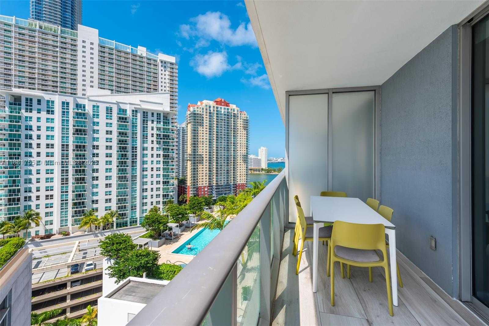 Small Image of 1300 BRICKELL BAY DR #1702, Miami Number 16