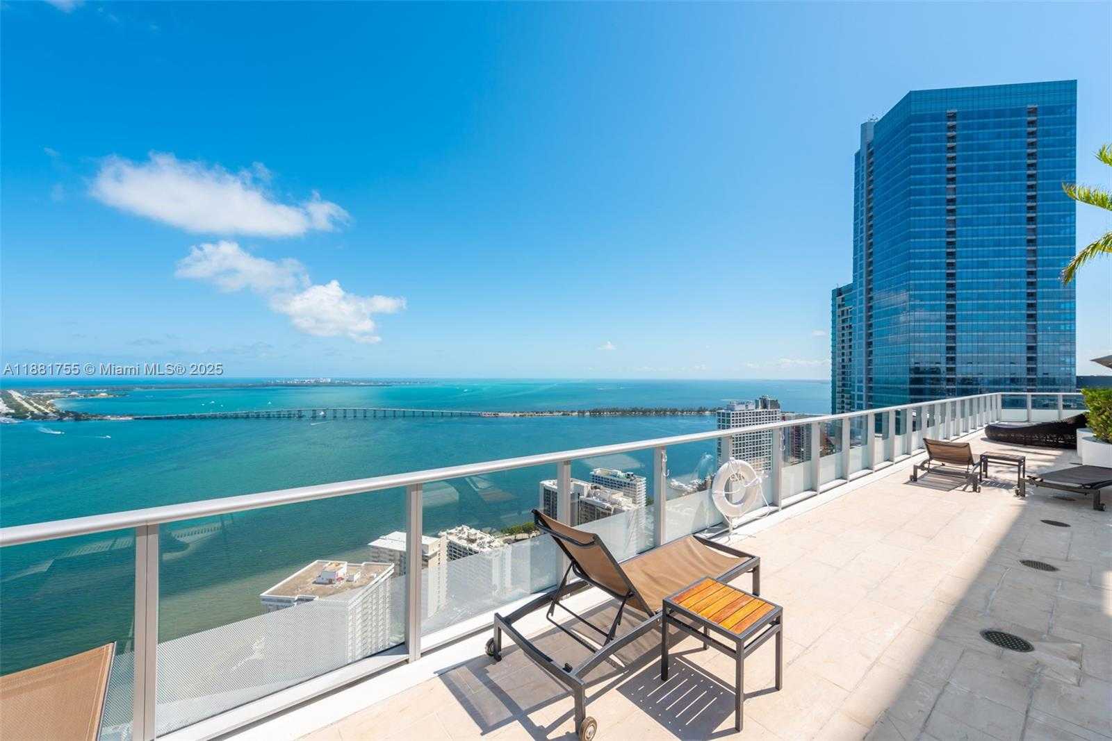 Small Image of 1300 BRICKELL BAY DR #1702, Miami Number 17