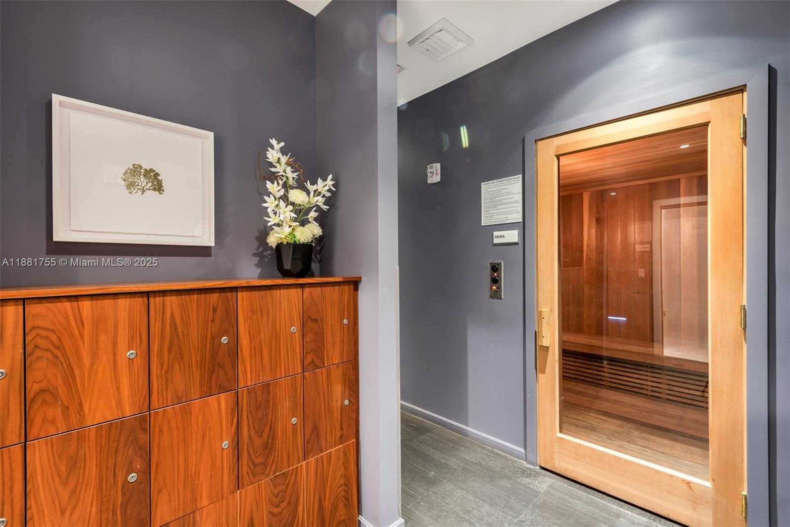 Small Image of 1300 BRICKELL BAY DR #1702, Miami Number 26