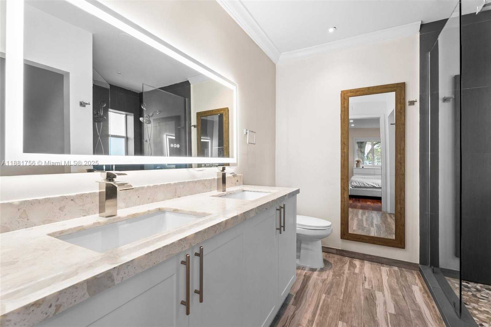 Small Image of 150 NORTH WEST 99TH ST, Miami Shores Number 14