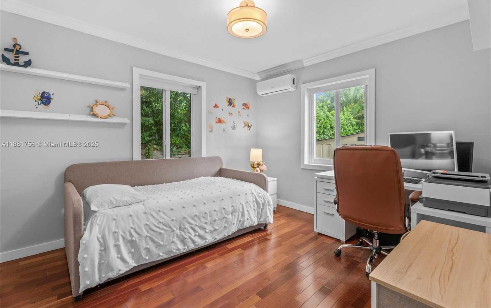 Small Image of 150 NORTH WEST 99TH ST, Miami Shores Number 16