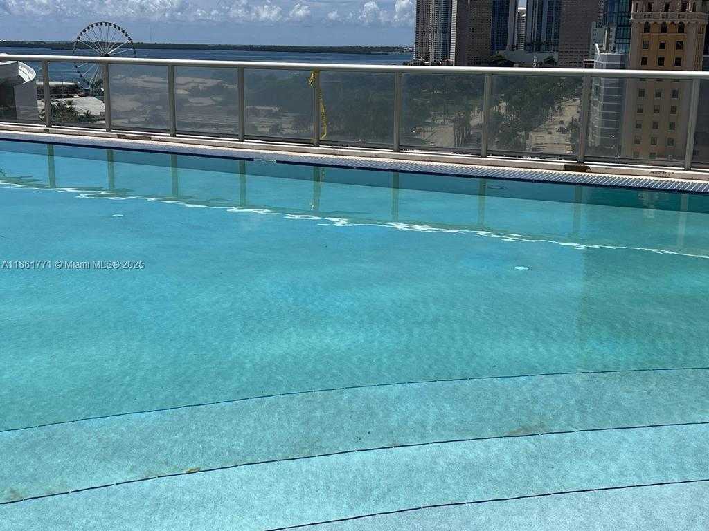 Small Image of 888 BISCAYNE BLVD #3001, Miami Number 25