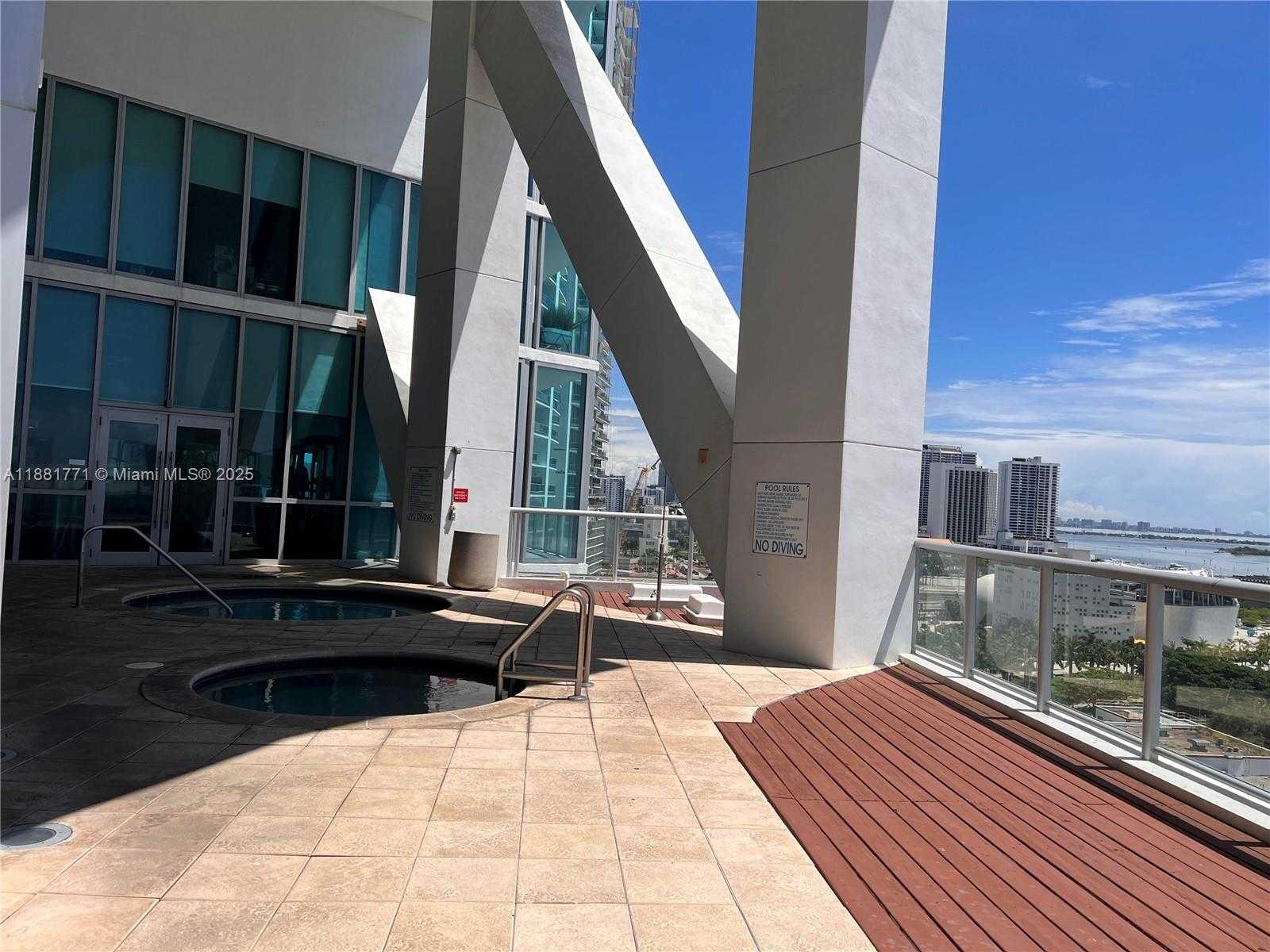Small Image of 888 BISCAYNE BLVD #3001, Miami Number 26