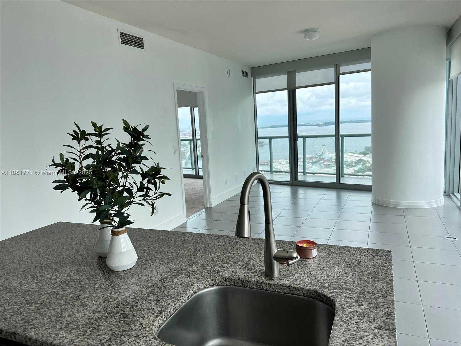 Small Image of 888 BISCAYNE BLVD #3001, Miami Number 3