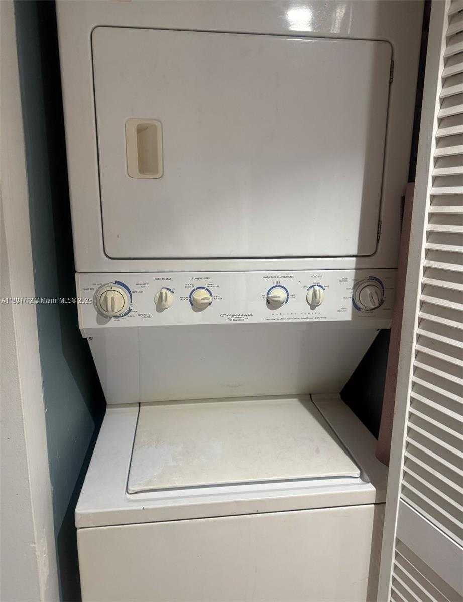 Small Image of 11800 SOUTH WEST 18TH ST #222-4, Miami Number 10