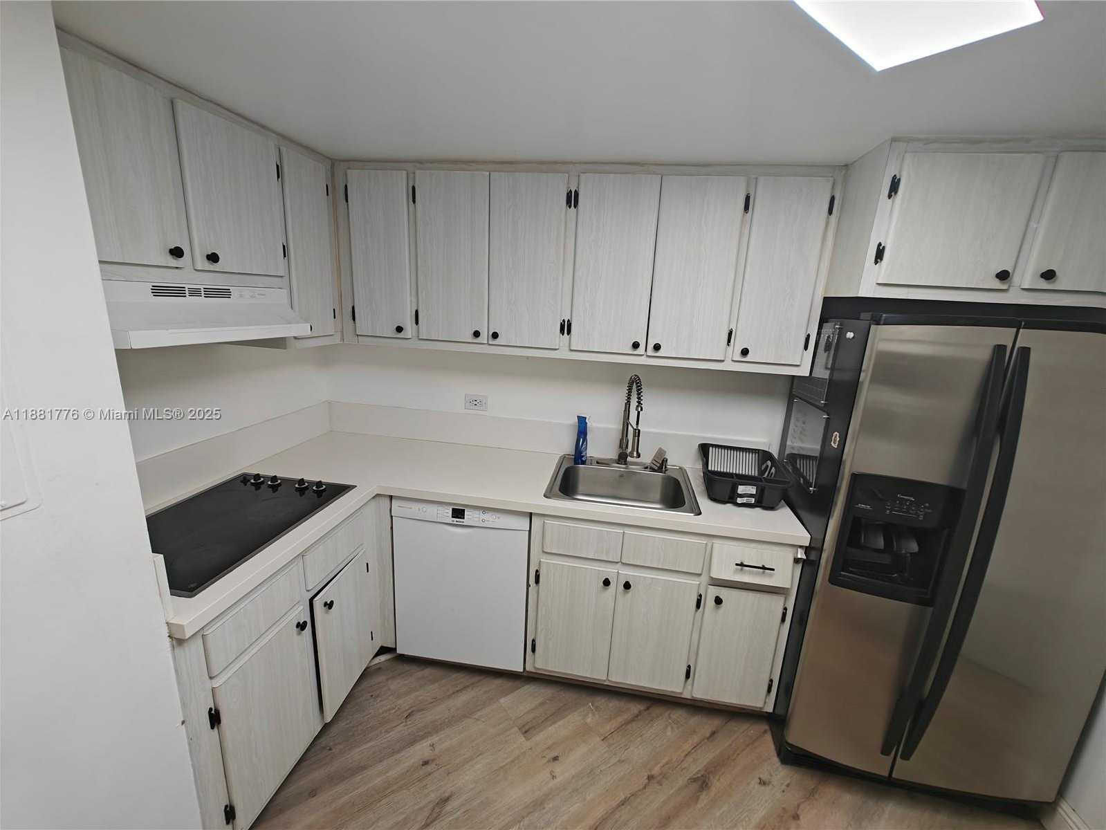 Small Image of 905 BRICKELL BAY DR #724, Miami Number 35